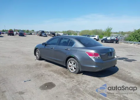 2008 Honda Accord 2.4 Lx-P z USA, uszkodzony, nr VIN 1HGCP26488A093288